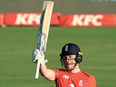 Eoin Morgan’s 57 takes England to T20 series win over South Africa