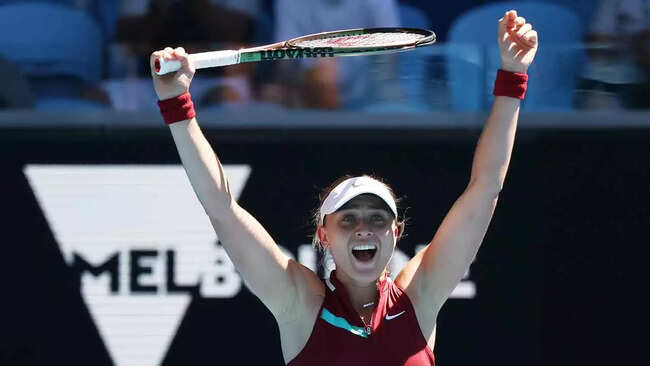 Paula Badosa into Australian Open fourth round after shootout with 'insane' Marta Kostyuk