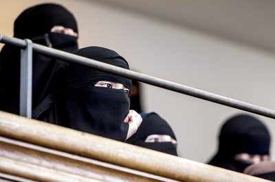 Denmark bans burqa, niqab in public spaces