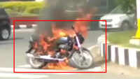On cam: Bike catches fire near petrol pump in Indore 