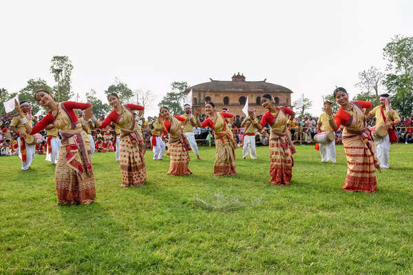 Love & loss echo through 1st Rongali Bihu sans Zubeen