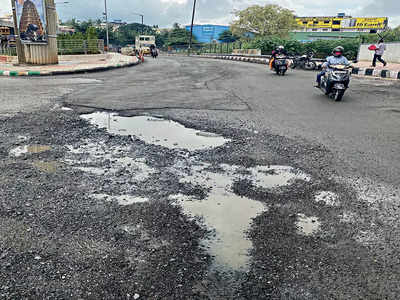 Potholes respawn at Nayandahalli Junction