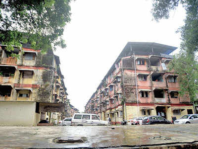 Proposal to sell 50% of new flats to cops