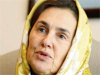 New Afghan first lady backs French ban on niqabs