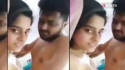 Ankita Dave Mms - Akshara Singh MMS Video News: Bhojpuri actress Akshara Singh MMS scandal;  netizens get split over the viral video