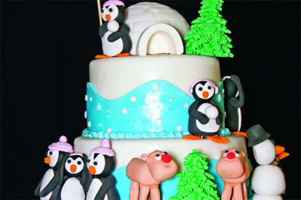 Gold or Glenfiddich, it’s all in Gurgaon’s cakes!