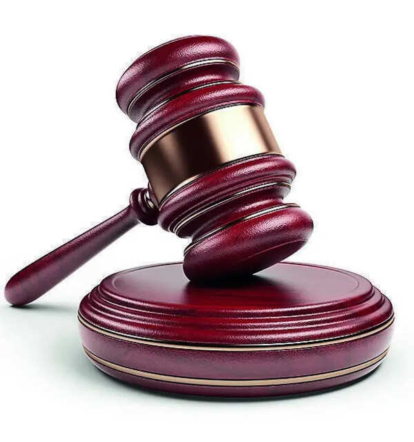 Bombay HC grants interim bail in rape case after amicable settlement