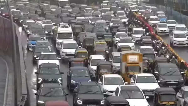 Traffic diversions for heavy vehicles on April 26 and 27