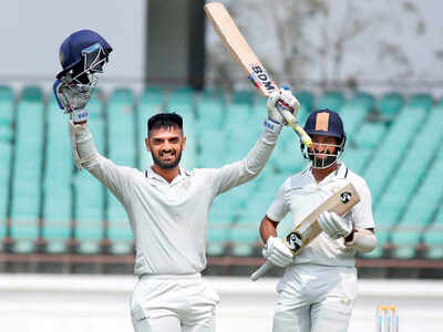 Arpit Vasavada, Cheteshwar Pujara help Saurashtra take charge of Ranji Trophy final