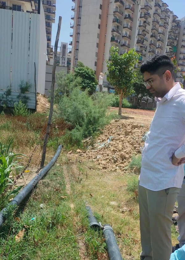 Two housing projects off Dwarka e-way found releasing untreated sewage, served notices for violations