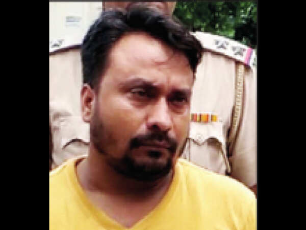 Six more booked for bid to extort Rs 3 crore from MLA