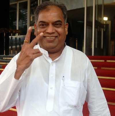 Senior NCP leader Vasant Davkhare no more, condolences pour in