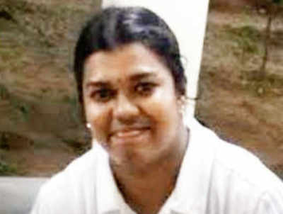 Woman cop probing Dalit murder probe hangs herself