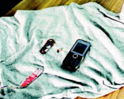 MBBS students use Rs 25k vest to cheat, get caught