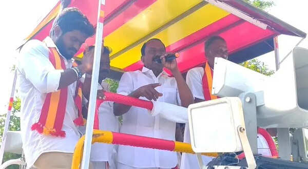 I was chosen as CM before EPS at Koovathur: Sengottaiyan