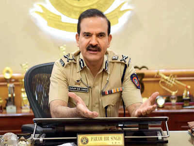 Mumbai: FIR registered against Param Bir Singh on police inspector's complaint