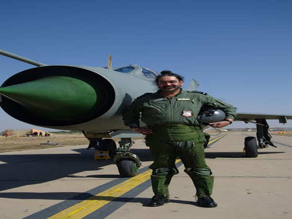 Air Chief flies MiG-21 in Uttarlai