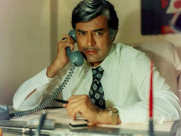 Sanjeev Kumar's memoir: Insights into his journey from struggle to stardom