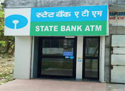 Karnataka: Another complaint of torn ATM notes