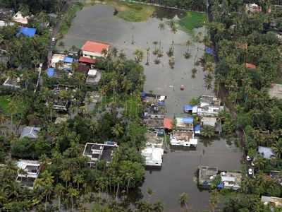 Kerala flood: Death toll rises to 95; Chief Minister Pinarayi Vijayan visits relief camps