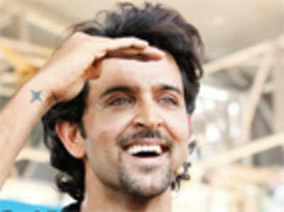 Hrithik replaces Aamir  in time travel drama