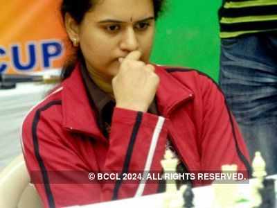 Koneru Humpy powers India to final of Online Chess Olympiad