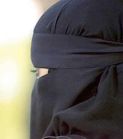 Restaurant throws woman out ‘for refusing to remove her veil’