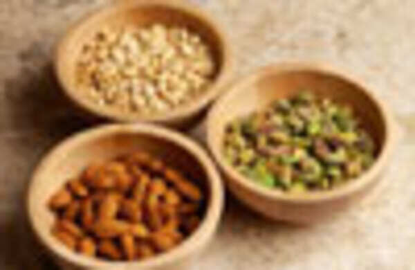 Why nuts are healthy for you
