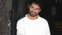 Shahid Kapoor borrows clothes from college students for his role in 'Kabir Singh' 