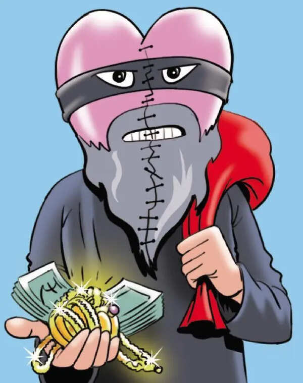 Mother-daughter duo arrested for theft at Chennai