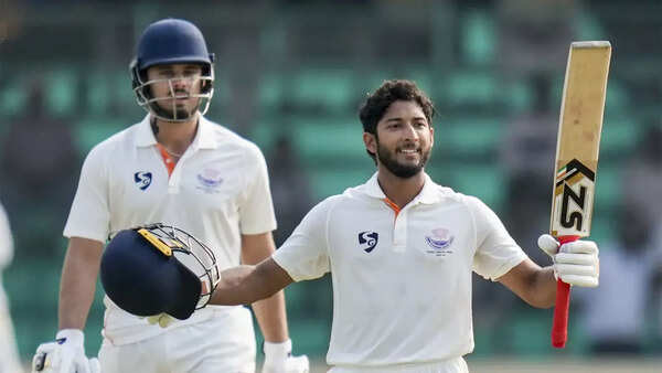 Ranji Trophy final: Shubham Pundir's century, Yawer Hassan's 88 put J&K in command vs Karnataka