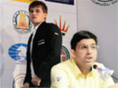 Indecision on strategy will be disaster for Anand: Experts