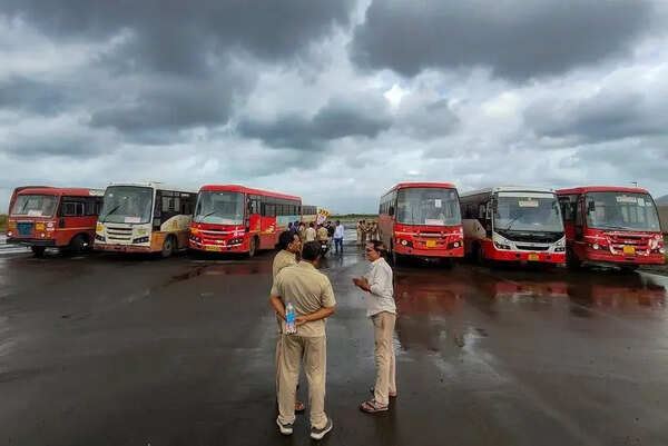 MSRTC incurs Rs 591 crore loss in 2025-26; focus on rejig of officers and time-bound measures
