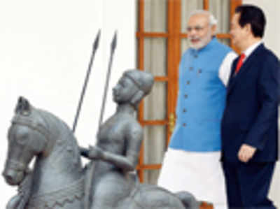 Vietnam,India boost defence ties
