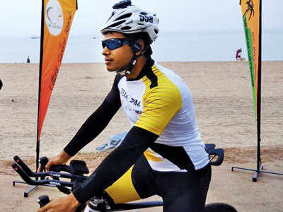 Pune cyclist aims Austria solo finish