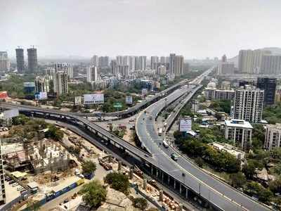 Mumbai:  Streets, markets deserted as 1st-weekend lockdown comes into force