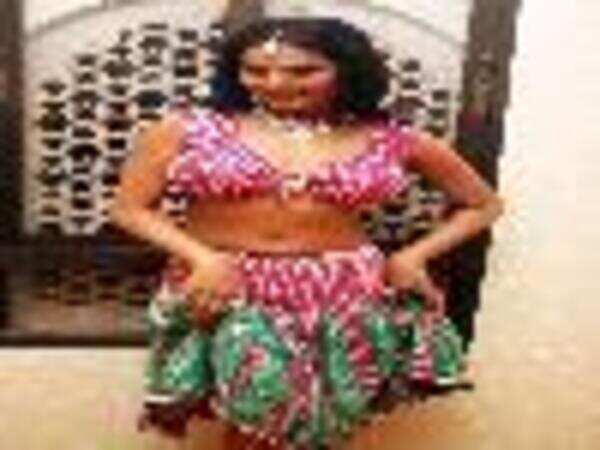 Veena Malik shoots an item song