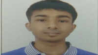 In his first attempt, Delhi boy Shubhan Srivastava tops JEE(Main) 