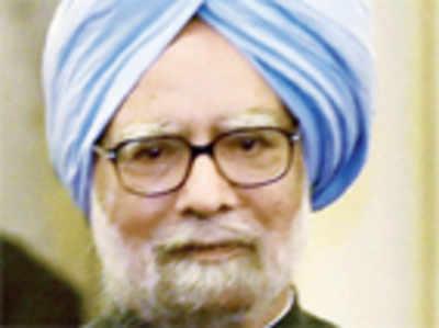 Govt, AIADMK demand answers from Manmohan