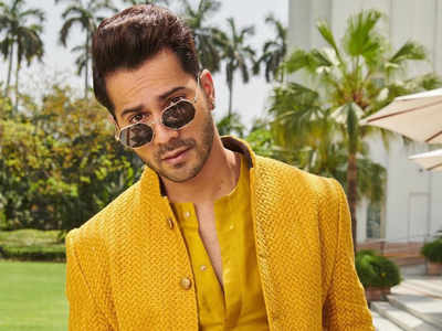 B-Town celebs wish Varun on his 32nd birthday