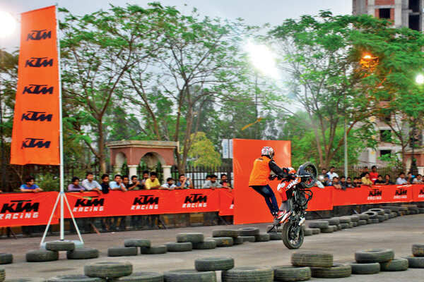 Stunt biking event in Lucknow