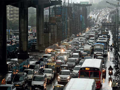 Mumbai: Smoother ride on Western Express Highway during evening rush hour