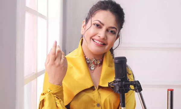 Marathi musicals should be brought back on a grander scale, says Priyanka Barve
