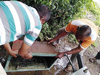 WR cleans spots to stop mosquito breeding