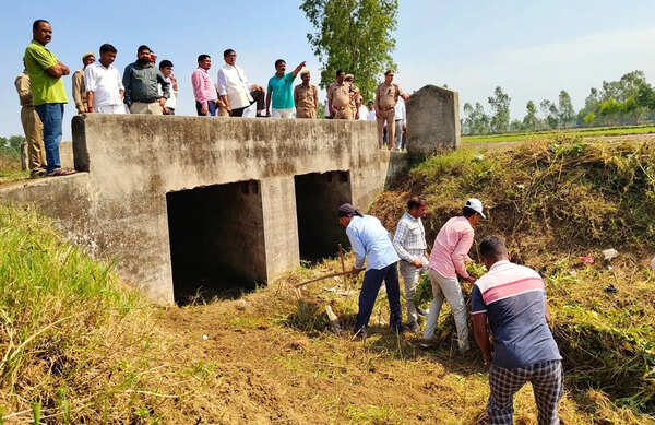 Pilibhit admin launches drive to restore Gomti river’s natural flow