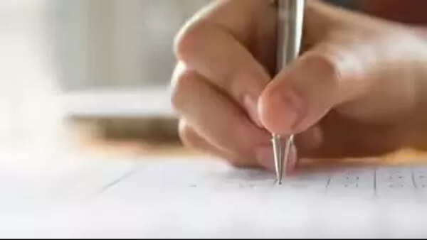 Enrolments for state CETs drop 7%, MBA/MMS, LLB & BEd take a big hit in Maharashtra