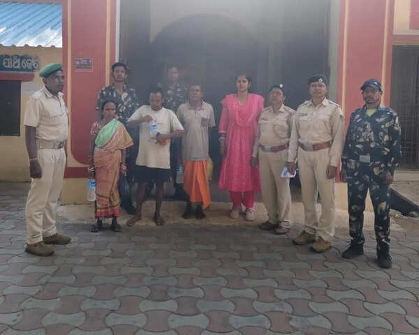 3 arrested for cutting, burning forest
