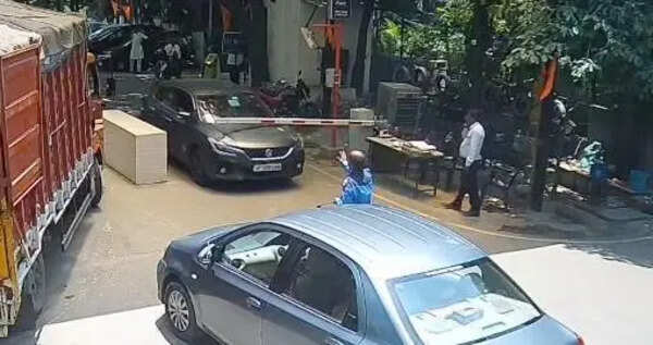 Man stopped from leaving society over dues, smashes gate with car, assaults guard