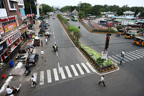 Heatwave grips coastal AP; thunderstorms cool Rayalaseema by up to 8°C