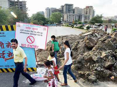 Closure of bridges delaying schoolkids